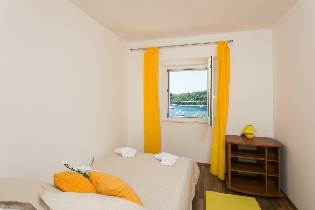 קאבטאט Iva Apartments מראה חיצוני תמונה